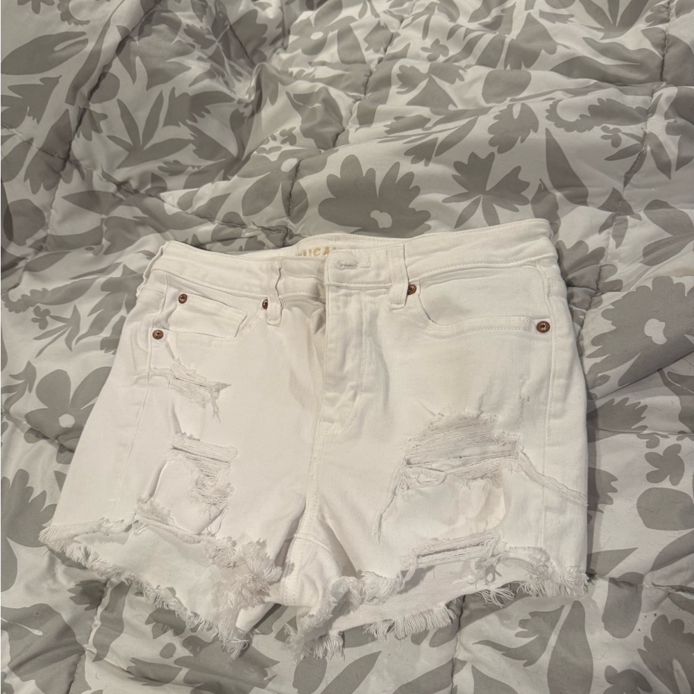 American Eagle Outfitters White Hi Rise Shorties